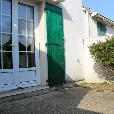 Maison 3 Pieces, Terrasse, Proche Plage, Calme - Fr-1-246a-69