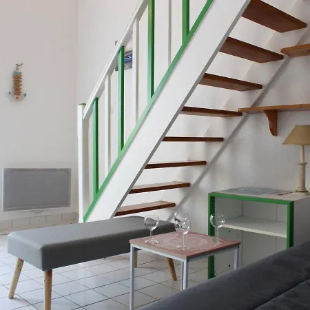 Maison 3 Pieces, Terrasse, Proche Plage, Calme - Fr-1-246A-69 *