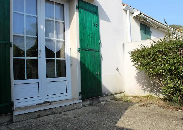 Maison 3 Pieces, Terrasse, Proche Plage, Calme - Fr-1-246a-69